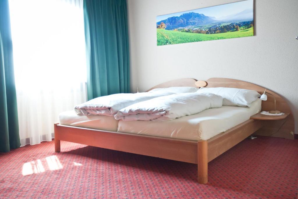 Landgasthof Roessle ** Superior Ruggell Номер фото